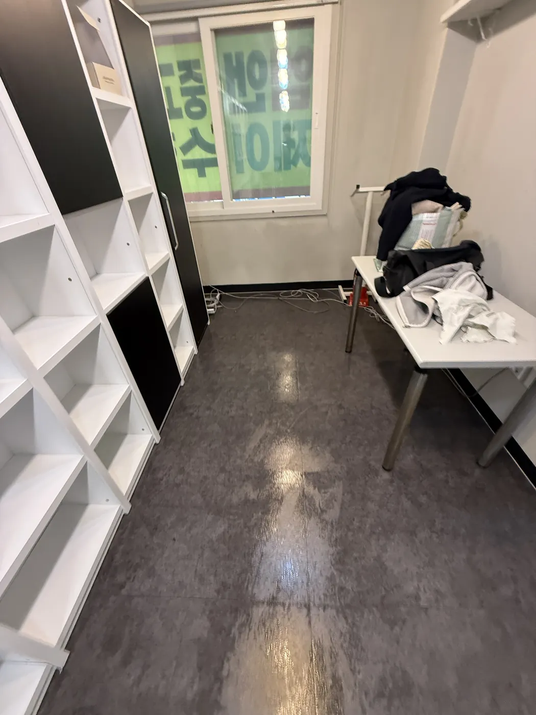 데스크·수납장 정리 — 마포구 학원청소 현장