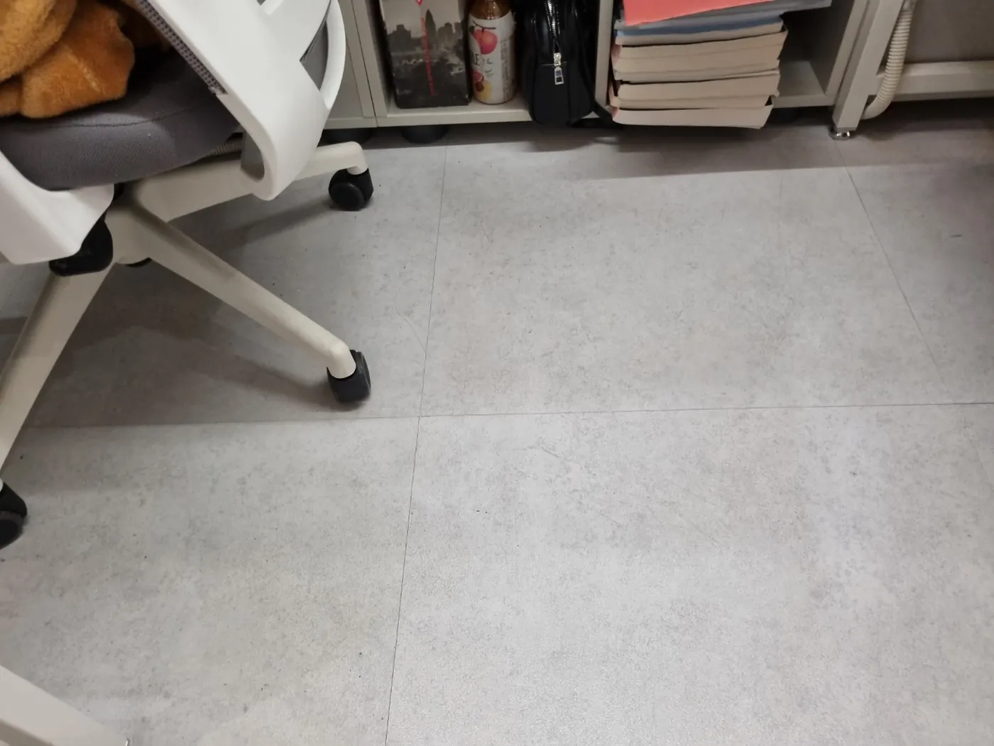 바닥 마감 상태 — 영등포구 학원청소 현장