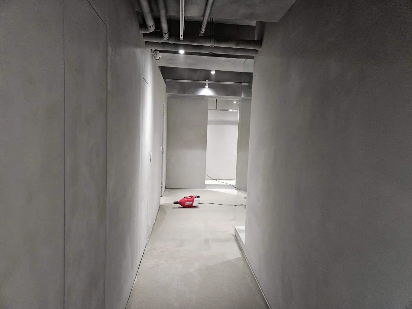 바닥 얼룩 제거 — 관악구 카페청소 현장