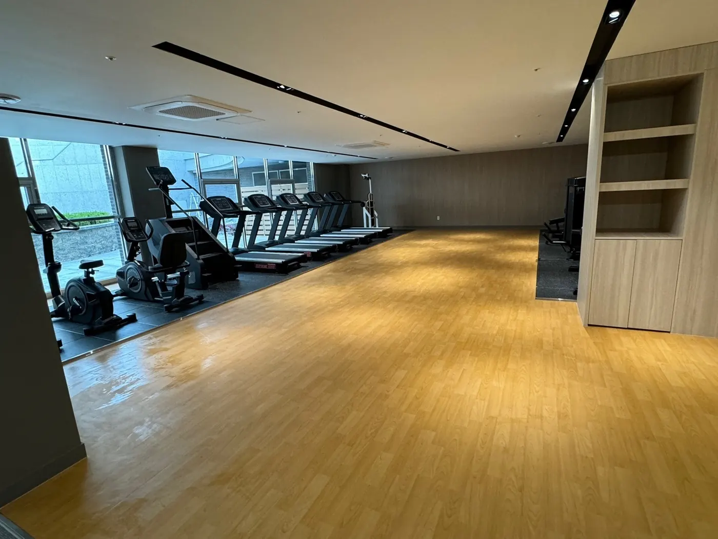 운동기구 관리 — 마포구 헬스장청소 현장