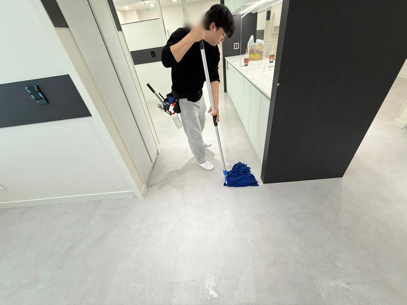 작업 진행 — 금천구 상가청소 현장