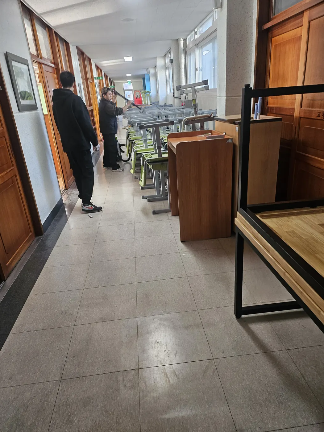 세정 진행 — 상왕십리동 학교청소 현장