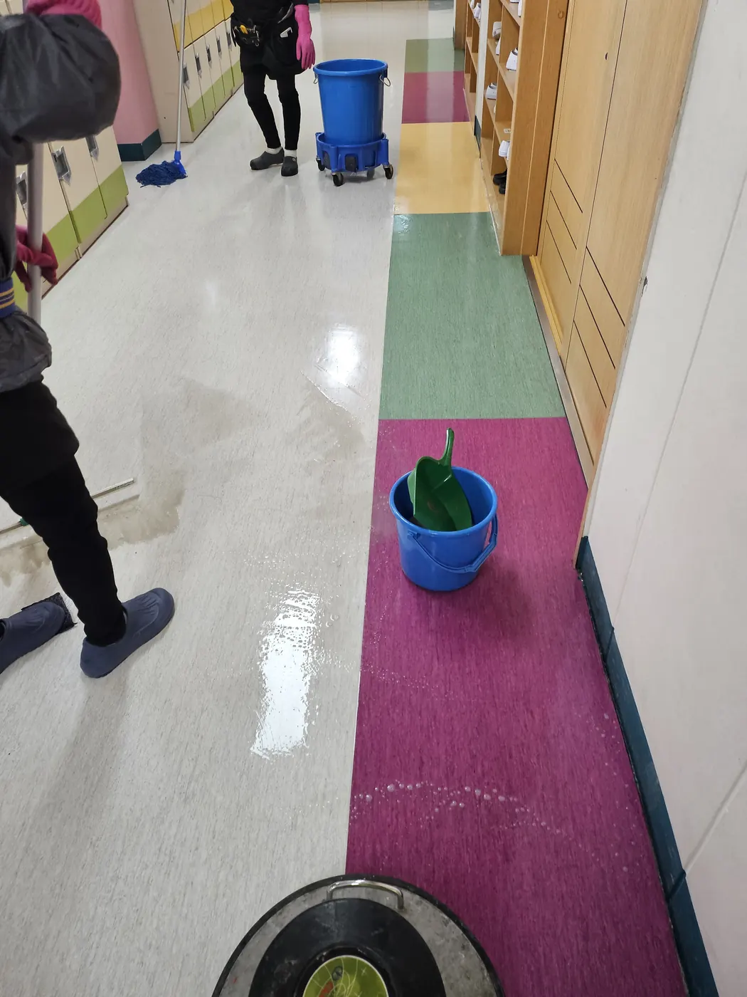 세정 진행 — 영등포구 학교청소 현장